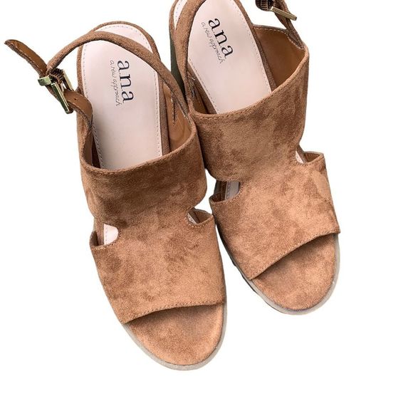 a.n.a Tan Block Heel Sandals - Picture 9 of 12